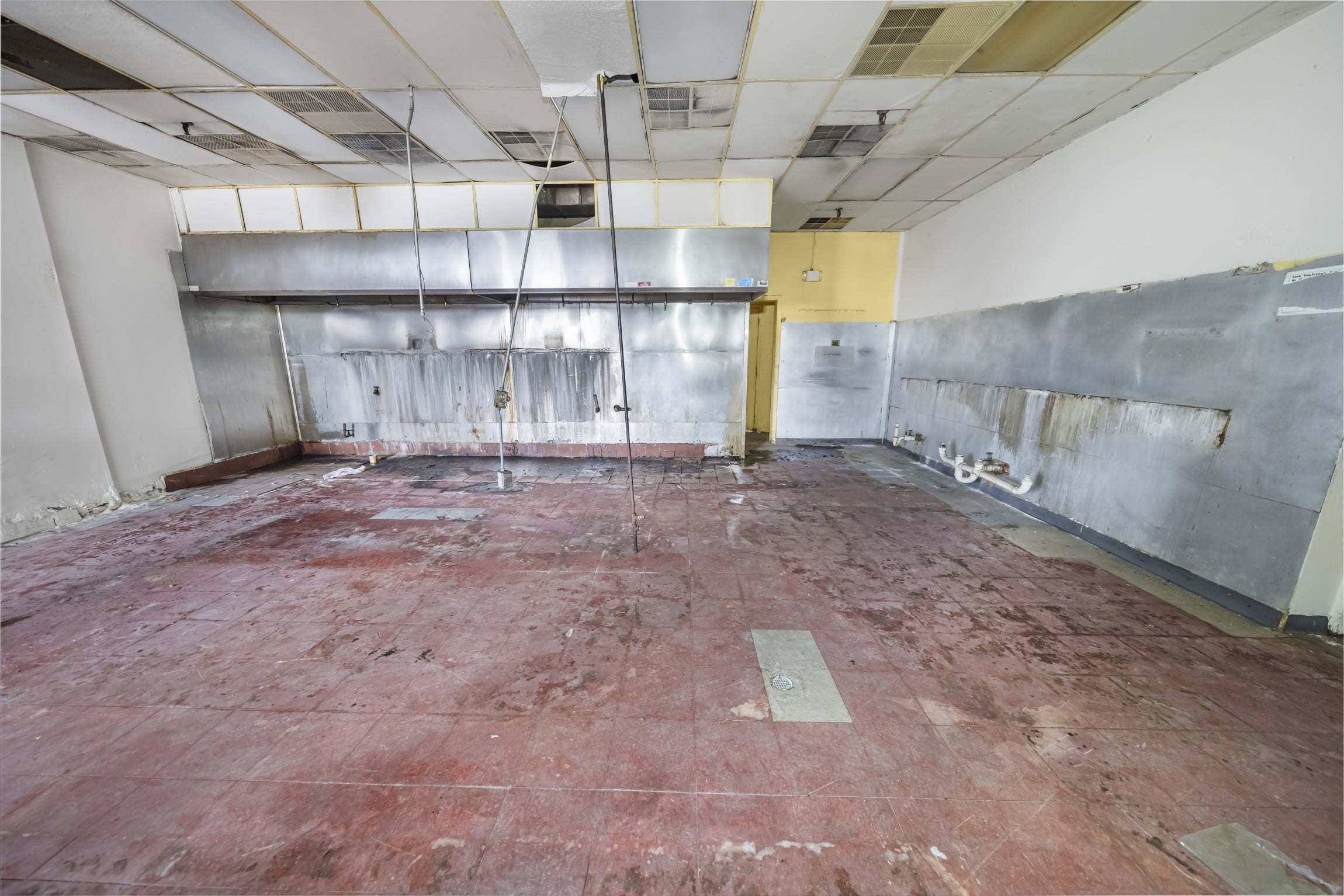 interior view of the kitchen in Suite 1433, a 2nd generation restaurant suite now available for lease in the Akers Center shopping center in Gastonia NC