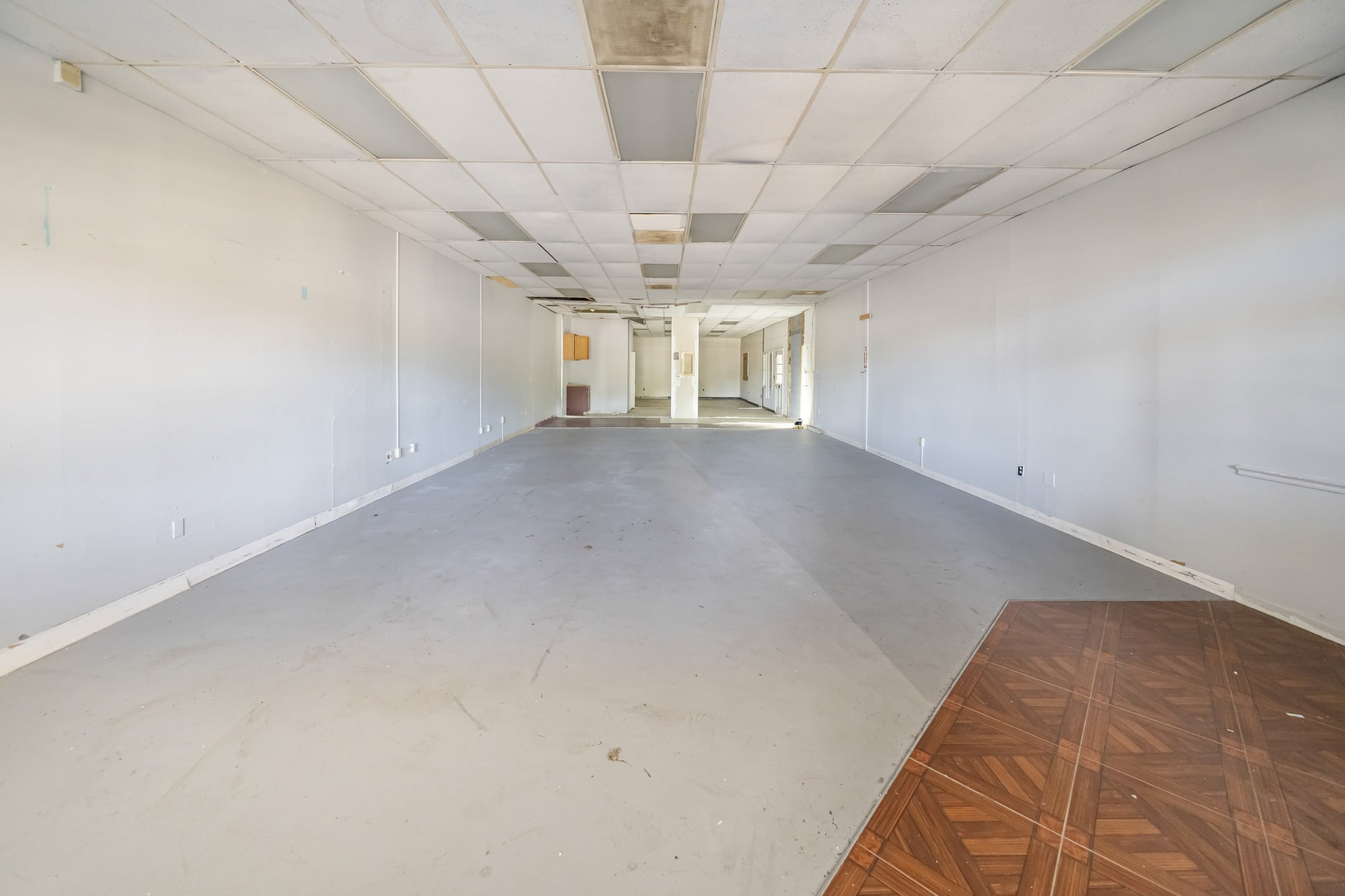 interior view of Suite 1485 in the Akers Center shopping center in Gastonia NC