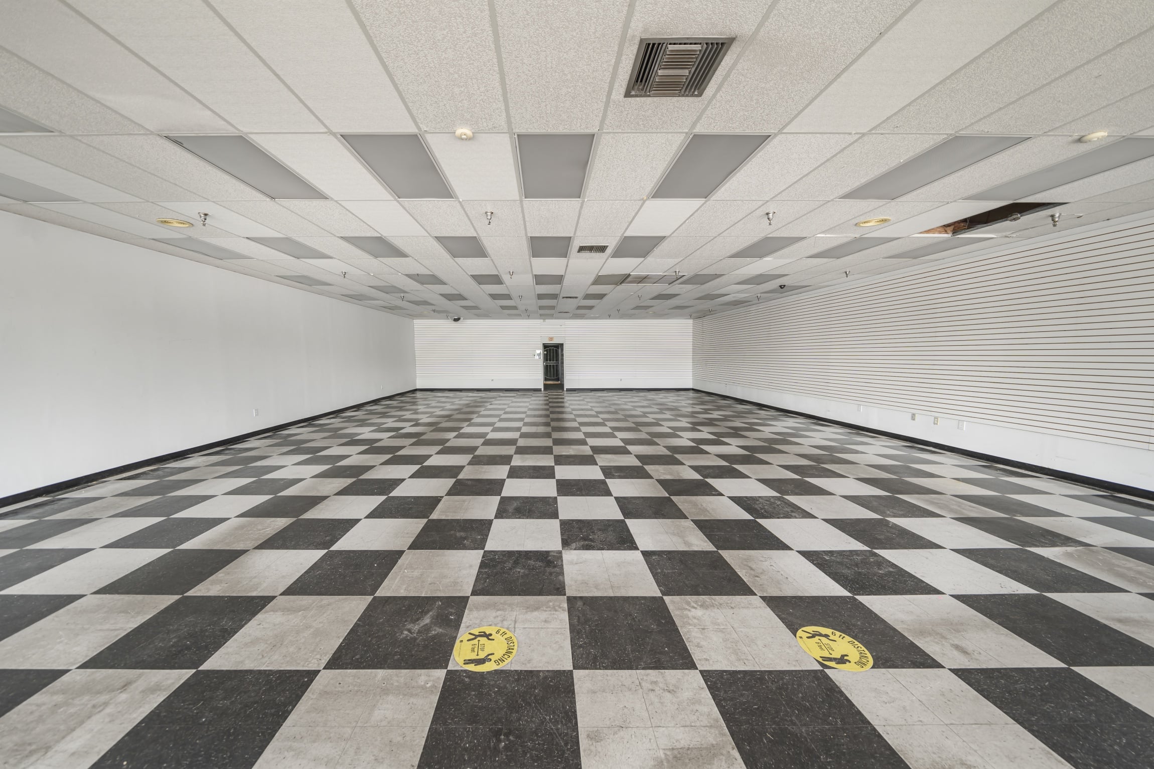 Fostoria Plaza Suite 634 interior