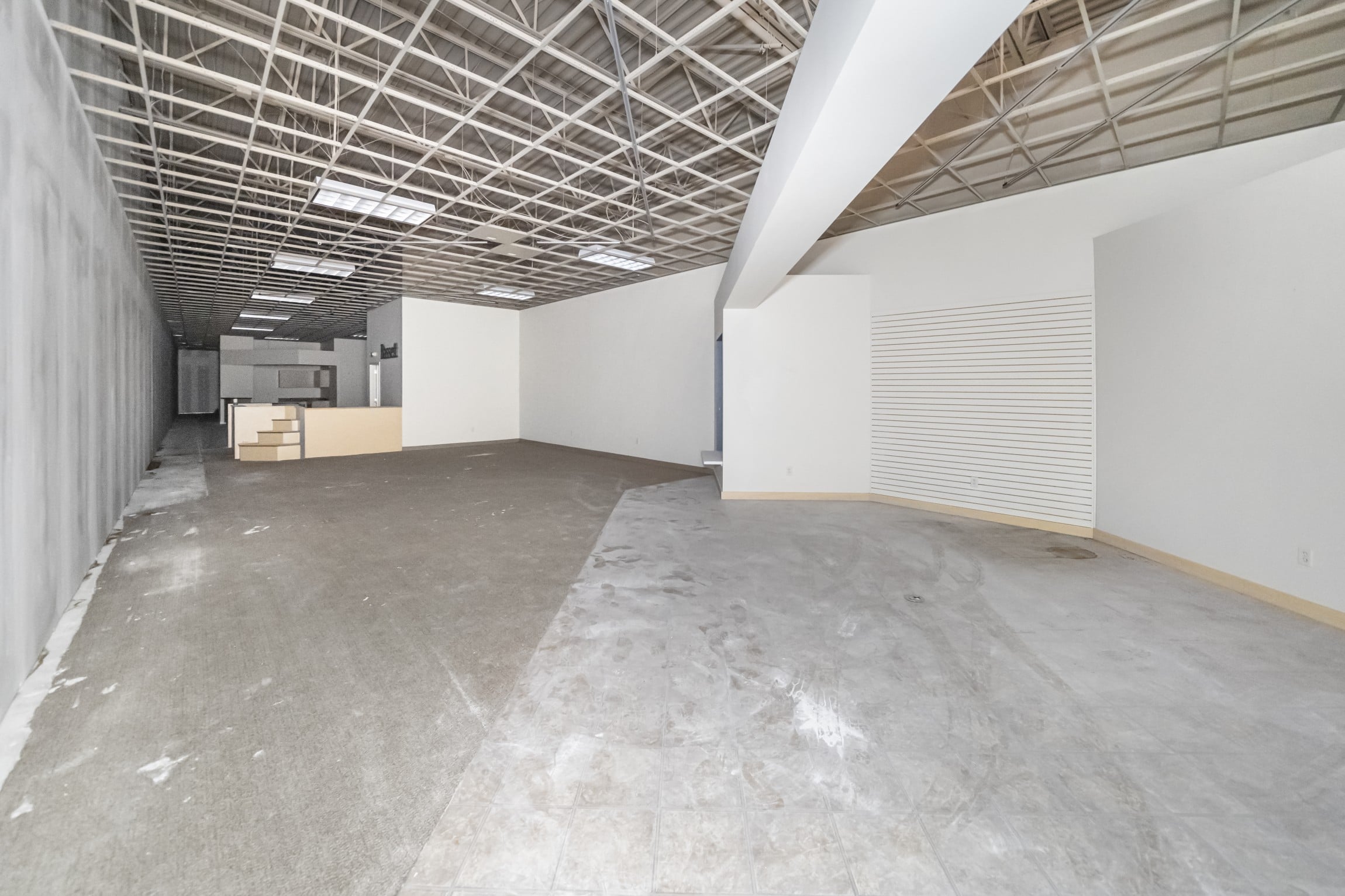 interior retail space of suite 2382-107 at Shops at Rock Creek in Memphis TN