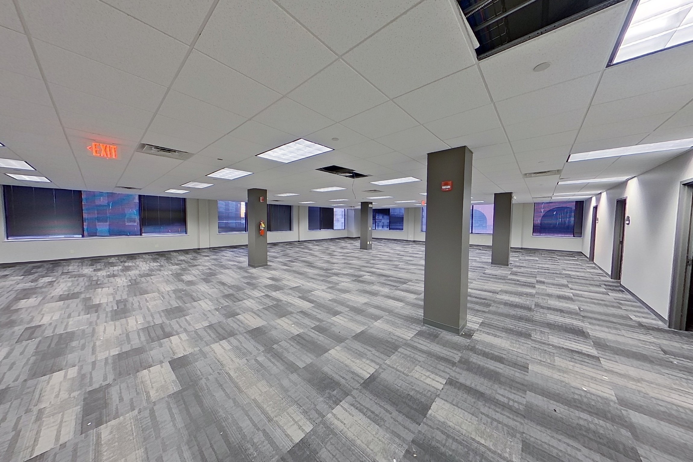 Interior of 316 Suite 400 at Town Centre in Cedar Rapids IA, an office suite now available for lease