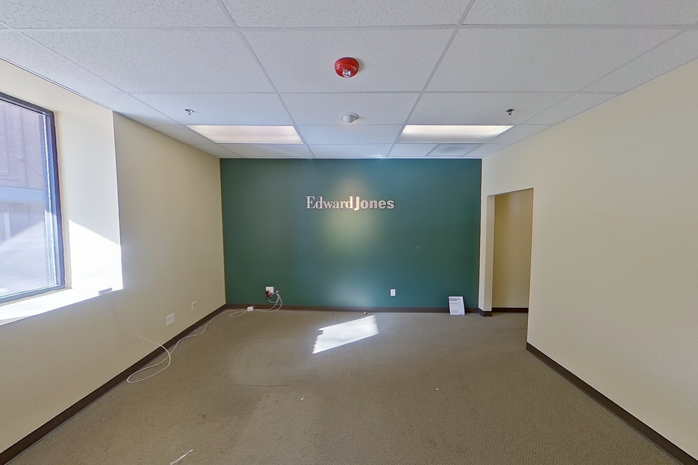 Interior of 324 Suite 100 at Town Centre in Cedar Rapids IA, an office suite now available for lease