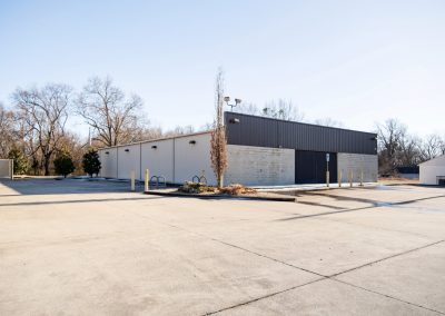 the Freestanding Retail building in southwest Memphis TN now available for lease!