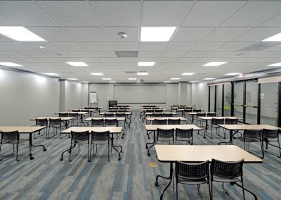 Furnished conference room available for use by the tenants of the Regions Tower/400 West Capitol building in Little Rock AR, an office building with office & retail space now available for lease.