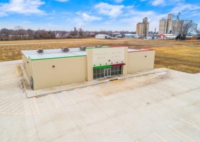 Front view of 970 US Hwy 18 in Britt IA, a freestanding Retail building now available for lease