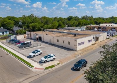 The McCart Warehouse, a flex building located at 3605 McCart Ave in Fort Worth TX with flex/office/warehouse space for lease